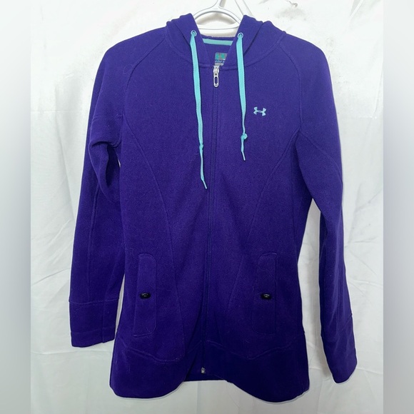 Under Armour Sweaters - Under Armour Size  M